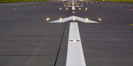 Runway Hannover Airport 